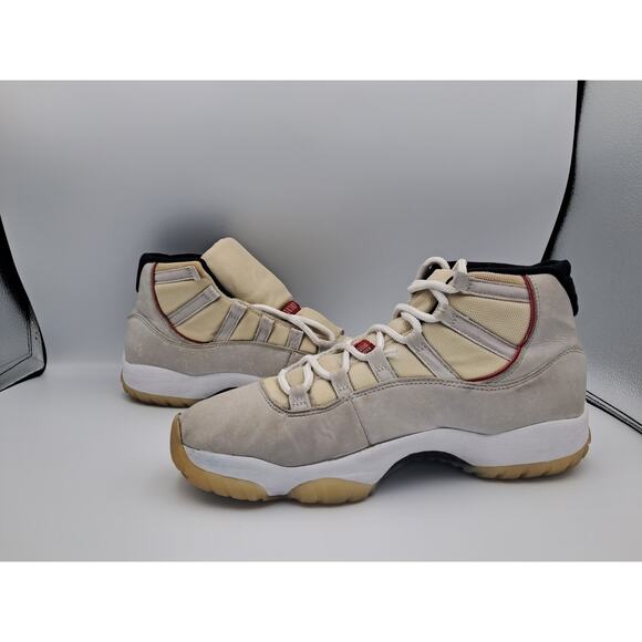 Size 10M | 11.5W - Jordan 11 Retro Platinum Tint - 378037-016 - Picture 2 of 10
